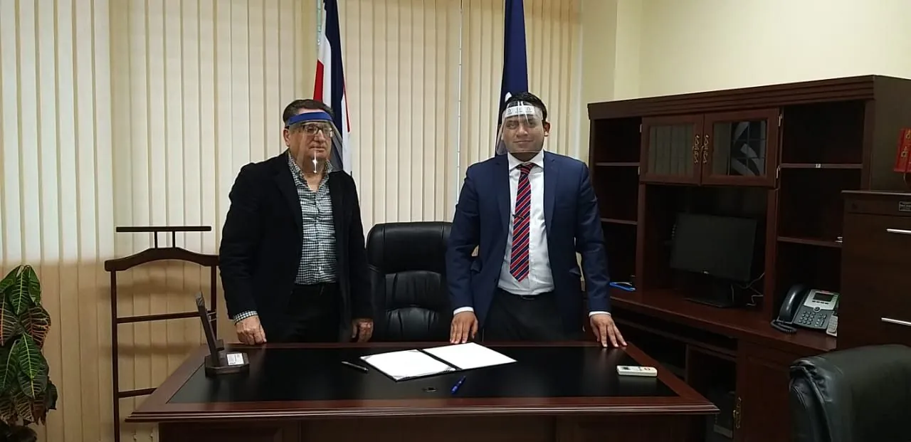Costa Rica: la UTN y la Cámara firman un convenio para proyectos de interés social