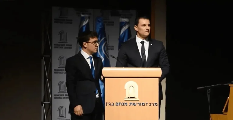 El ministro andorrano Jordi Gallardo durante su intervención en el Concierto por la Paz
