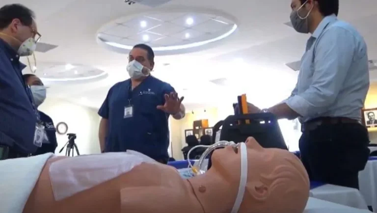 אב-טיפוס של מכונת הנשמה ניידת בעלות נמוכה שפותחה בגואטמלה במהלך המגפה
