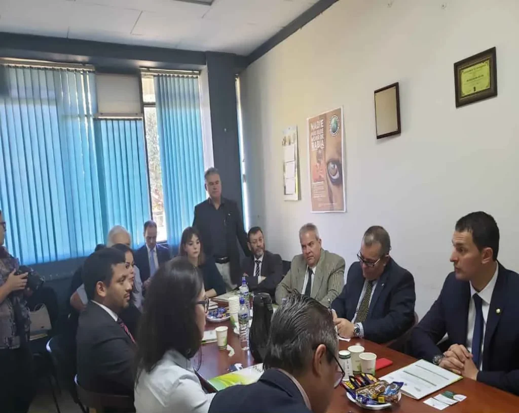 Meeting between Andorra's Minister of Economy and the Director General of SENASA Costa Rica