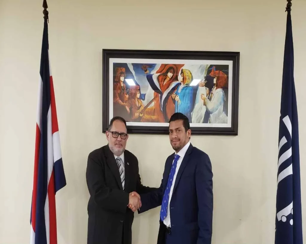 Reunião do reitor da UTN, Marcelo Prieto, com o ministro andorrano Jordi Gallardo